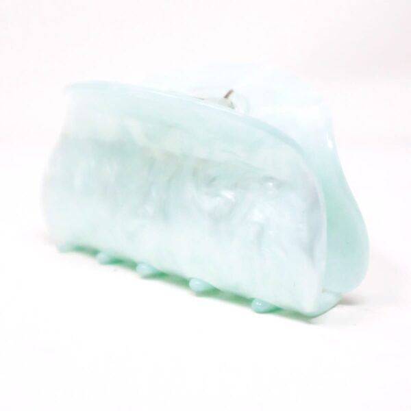 Mint Exclusive Clip - Image 3